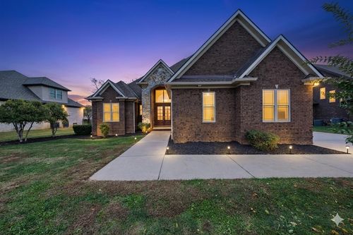 664 Mallard St, Bowling Green, KY, 42104-7210 | Card Image