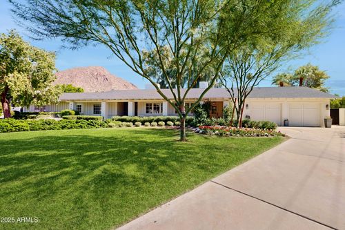 4701 N Dromedary Rd, Phoenix, AZ, 85018-2939 | Card Image