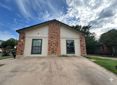 apt-a-9705 Carson Creek Blvd, Del Valle, TX, 78617-2162 | Card Image