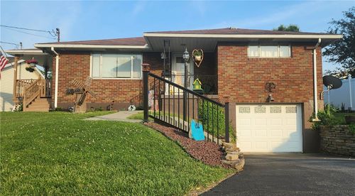 132 Sherwood St, Belle Vernon, PA, 15012-2250 | Card Image