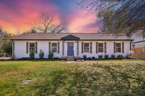 1011 Shadow Ln, Nashville, TN, 37206-1026 | Card Image