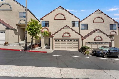 903 Appian Knoll Ct, El Sobrante, CA, 94803-1156 | Card Image