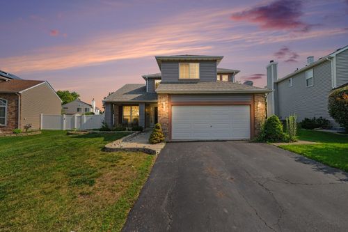 836 Tallgrass Dr, Bartlett, IL, 60103-5083 | Card Image
