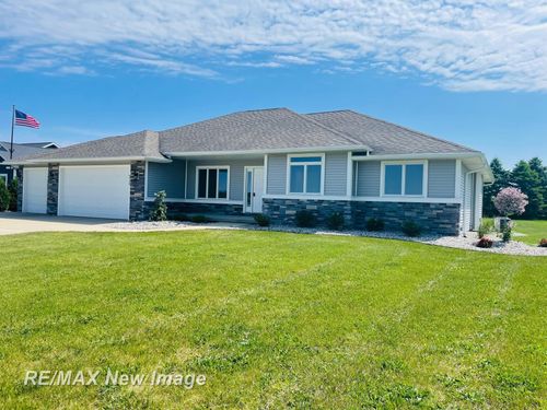6958 Pleasant Ridge Trl, Saginaw, MI, 48603-8606 | Card Image