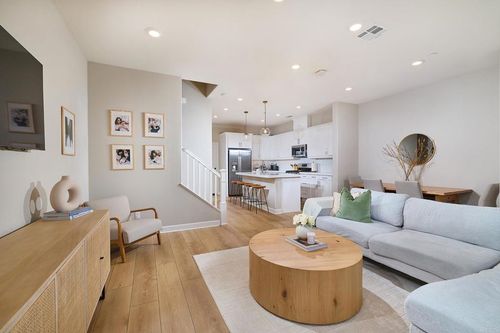 1065 Delpy View, Vista, CA, 92084 | Card Image