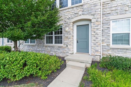 5726 Hayden Run Blvd, Dublin, OH, 43016-1667 | Card Image