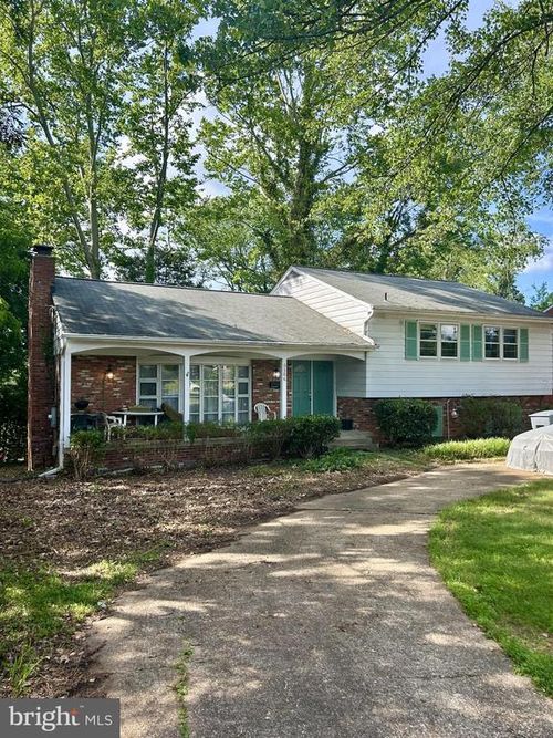 6306 Columbia Pike, FALLS CHURCH, VA, 22041-1204 | Card Image