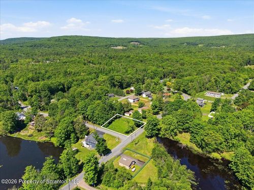 520 Lake Spangenberg Rd, Jefferson Township, PA, 18436-5021 | Card Image