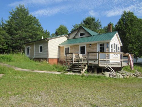 21 Maple Hill Rd, Derby Line, VT, 05830-8977 | Card Image