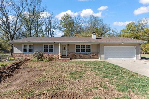 1101 Mcdougal Rd, Mahomet, IL, 61853-3519 | Card Image