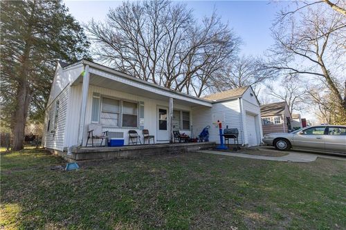 2720 N 33rd St, Kansas City, KS, 66104-4157 | Card Image