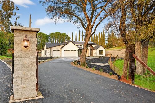 9065 Gilardi Road, Newcastle, CA, 95658 | Card Image