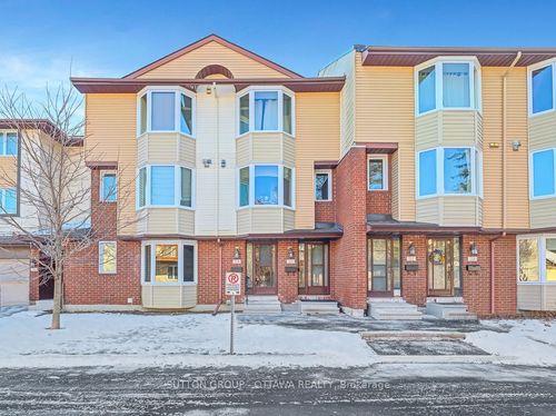 208 Steenbakkers N/A, Hunt Club - South Keys and Area, ON, K1T3E2 | Card Image