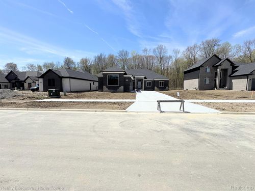 67831 Ashley Ave, Richmond, MI, 48062-5920 | Card Image
