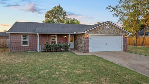 3717 W Rozell St, Rogers, AR, 72756-1858 | Card Image