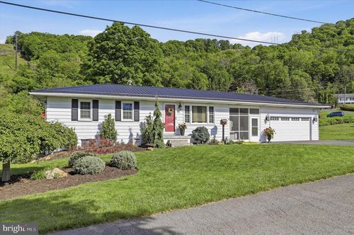 46 Ohio St, Ridgeley, WV, 26753-5217 | Card Image