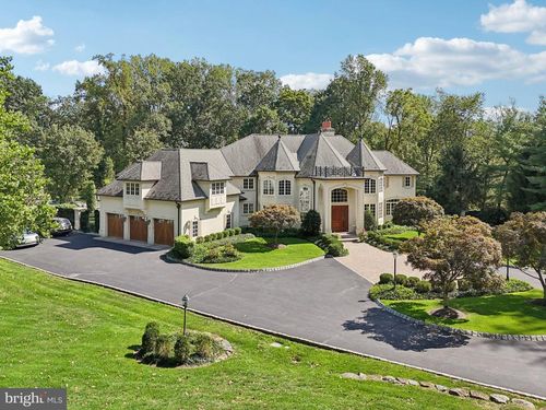 13 Hageman Ln, Princeton, NJ, 08540-7547 | Card Image