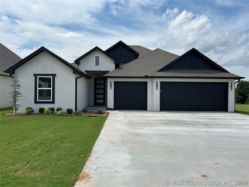 2063 E 129th Pl S, Jenks, OK, 74037-3834 | Card Image