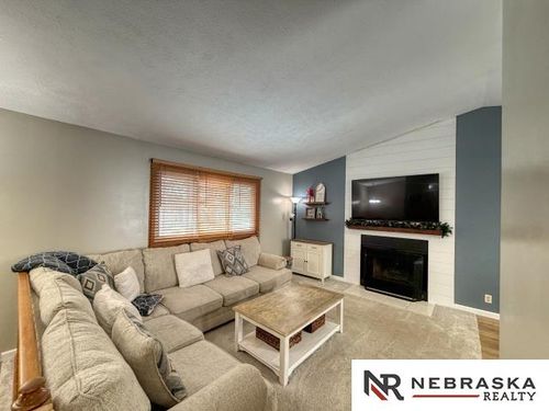2723 N 130th St, Omaha, NE, 68164-3472 | Card Image