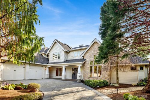 8784 Goshawk Rd, Blaine, WA, 98230-5711 | Card Image