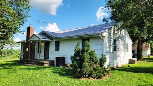 23477 E 1100 Rd, Pleasanton, KS, 66075-8105 | Card Image