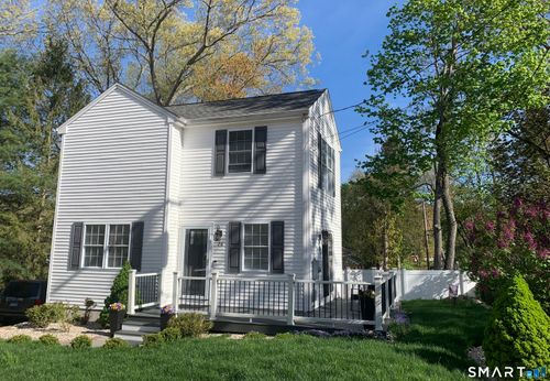 26 Lake Blvd, East Hampton, CT, 06424-1922 | Card Image