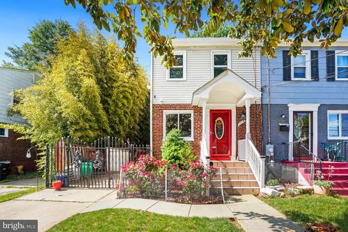 7218 Glenridge, HYATTSVILLE, MD, 20784 | Card Image