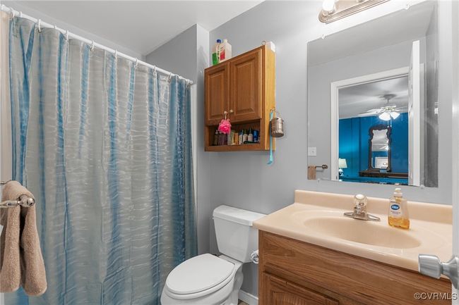 Cottage Bathroom | Image 32
