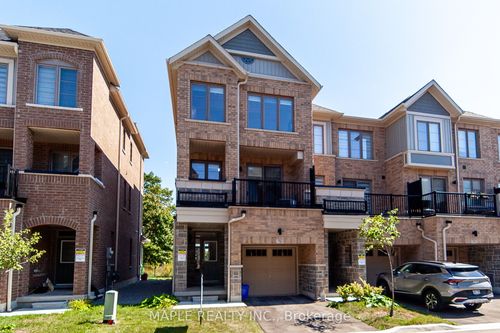70 Waterside Way, Whitby, ON, L1N0N1 | Card Image