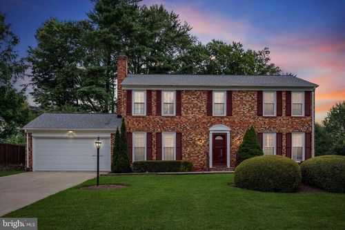 6003 Lincolnwood Ct, BURKE, VA, 22015-3011 | Card Image