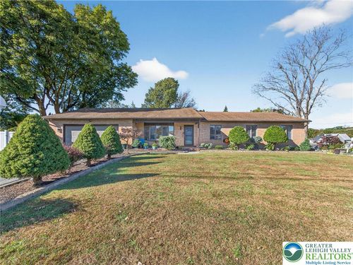 146 S 13th St, CATASAUQUA, PA, 18032-1201 | Card Image