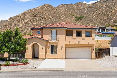 23564 Via Solana, Moreno Valley, CA, 92557 | Card Image