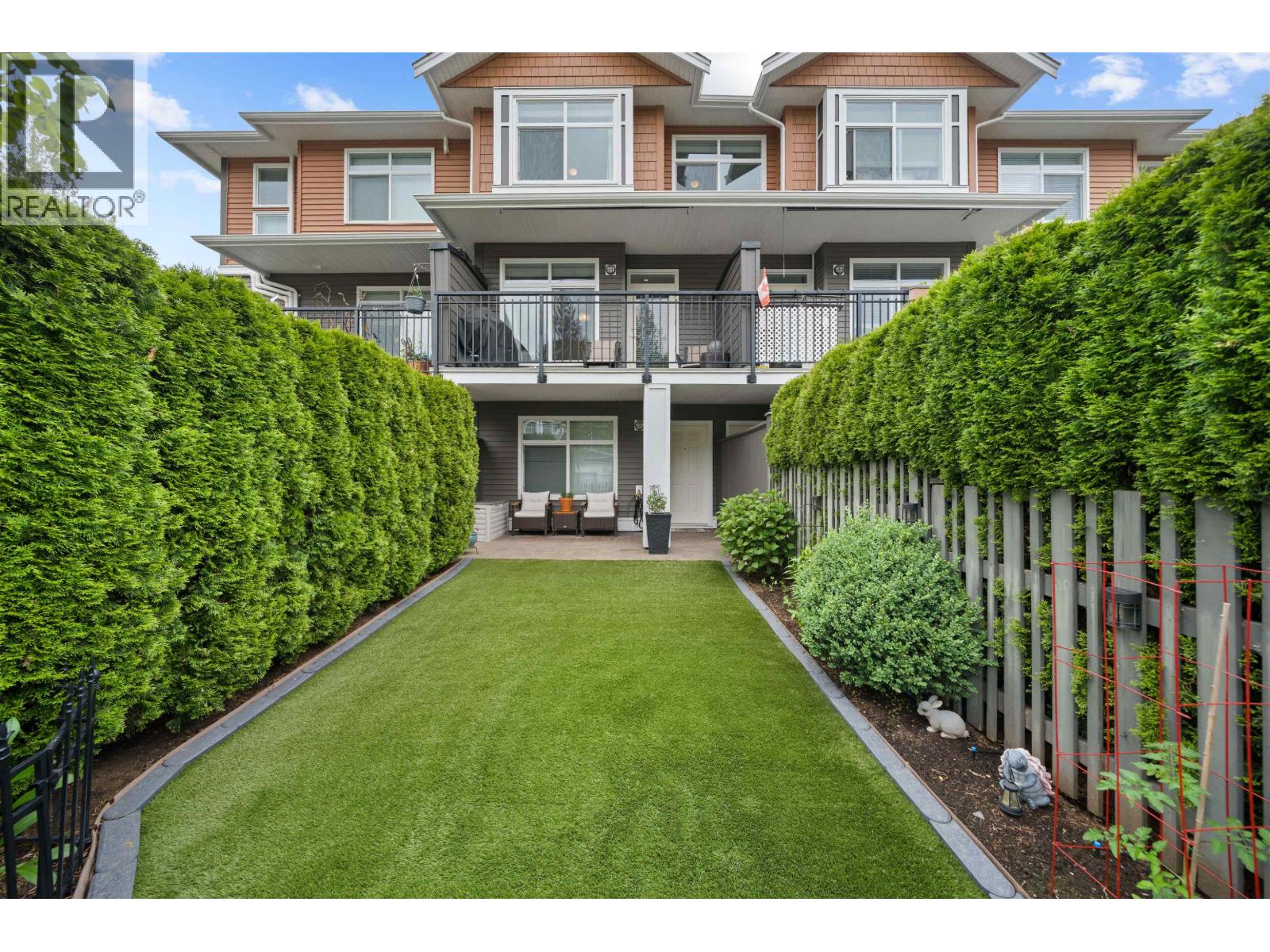 Residential in Maple Ridge 2