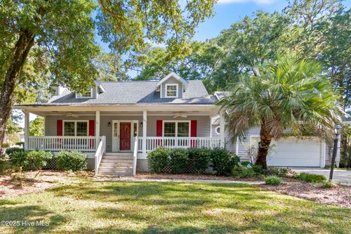 1611 Gores Landing Rd Sw, Ocean Isle Beach, NC, 28469-6345 | Card Image