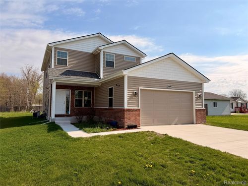 28855 Anchor Dr, Chesterfield, MI, 48047-5311 | Card Image