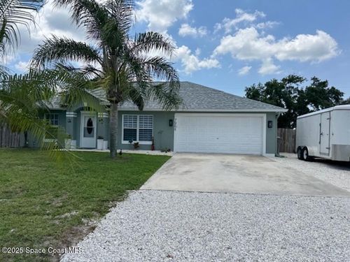 7965 105th Ave, VERO BEACH, FL, 32967-3628 | Card Image