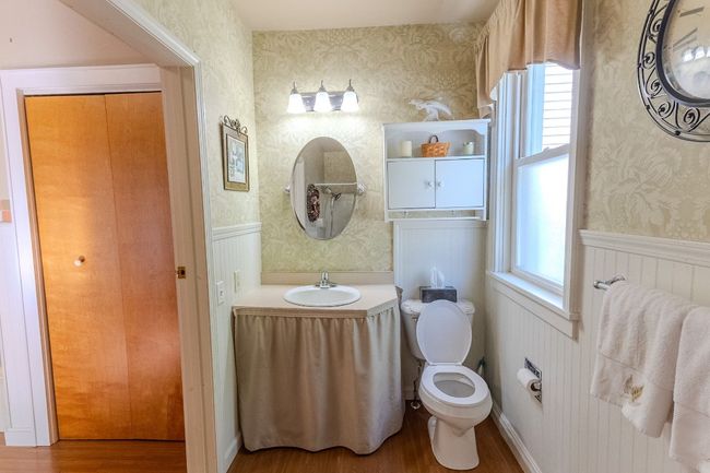706 N Center St, House other with 5 bedrooms, 2 bathrooms and null parking in Corry PA | Image 26