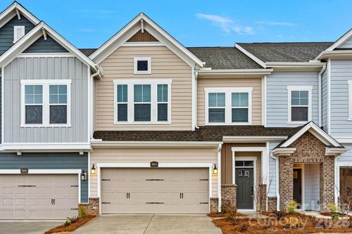 8054 Houser St, Cornelius, NC, 28031-0510 | Card Image