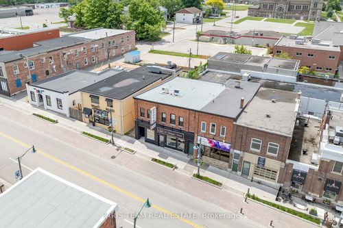 102 Main St, Penetanguishene, ON, L9M1T5 | Card Image