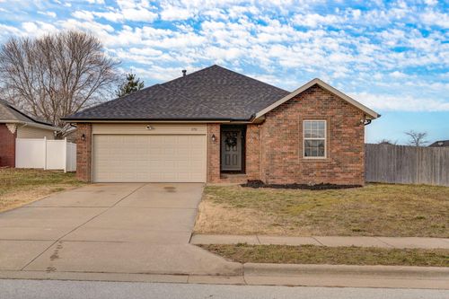 2701 W Garton Rd, Ozark, MO, 65721-9025 | Card Image