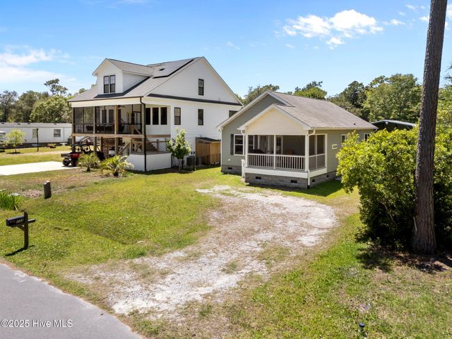 233 Ne 70 Th St, House other with 3 bedrooms, 2 bathrooms and null parking in Oak Island NC | Image 44