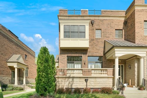185 Hickory Ave, Arlington Heights, IL, 60004-6206 | Card Image