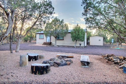 7803 Stokes Ln, Show Low, AZ, 85901-8625 | Card Image