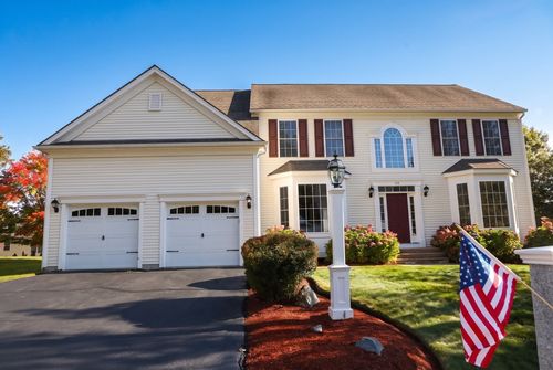 138 Amberville Rd, North Andover, MA, 01845 | Card Image