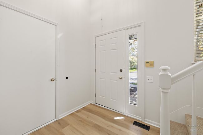 664 Silk Oak Ln, Townhouse with 2 bedrooms, 3 bathrooms and 2 parking in Crystal Lake IL | Image 15