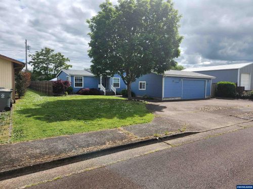 1050 W Maple St, Lebanon, OR, 97355-1351 | Card Image