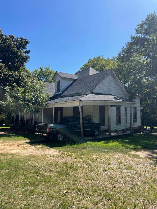 202 S 4th St, Nashville, AR, 71852-2438 | Card Image
