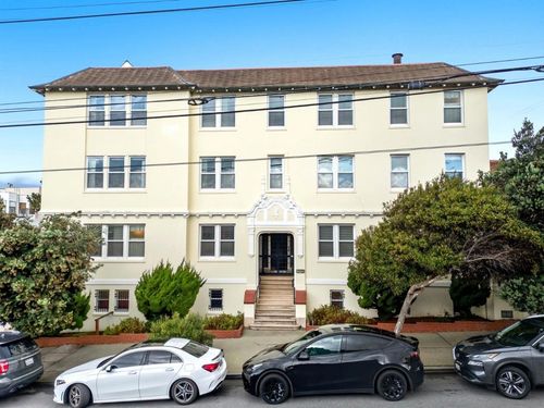 3900 Balboa St, San Francisco, CA, 94121-2515 | Card Image