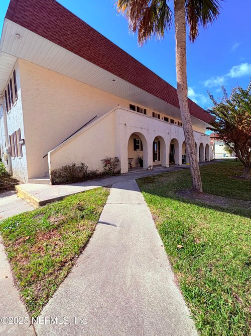 4-1540 El Prado Rd, Jacksonville, FL, 32216-8822 | Card Image