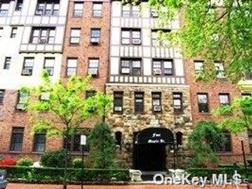 6h-4 Maple Dr, Great Neck, NY, 11021-2038 | Card Image